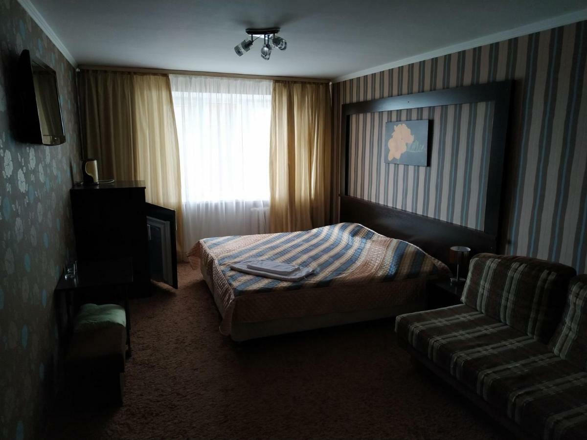 פינסק Hotel Complex Pripyat מראה חיצוני תמונה